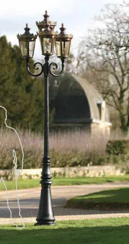 Lampadaire extérieur 4 Lampes classique Roger Pradier louvre Fonte d'aluminium