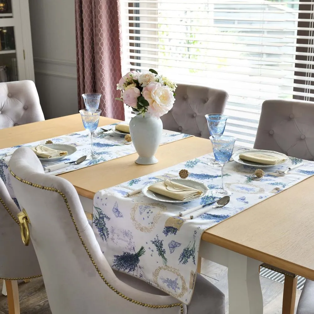 Runner both sided lavender & beige gingham